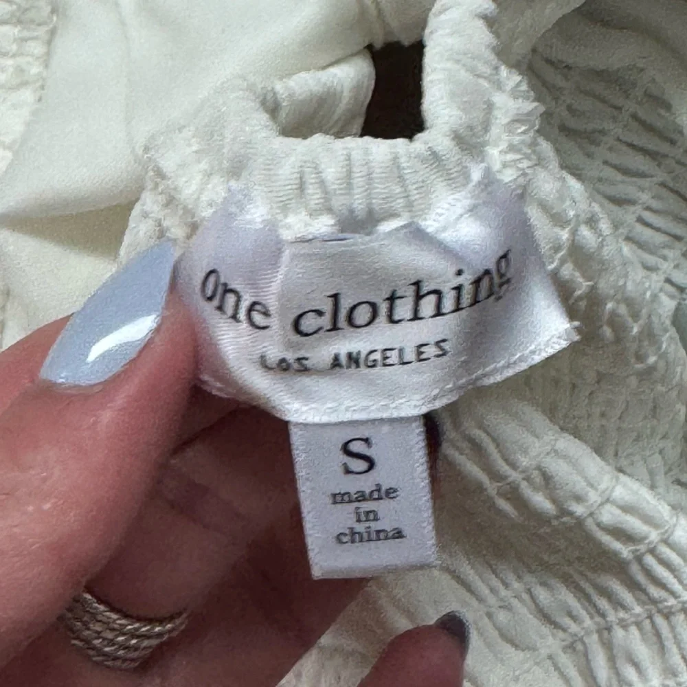 White Corset Crop Top with Ruffle Hem - Picture 5 of 10